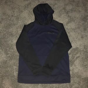 Men’s Large Under Armour Hoodie